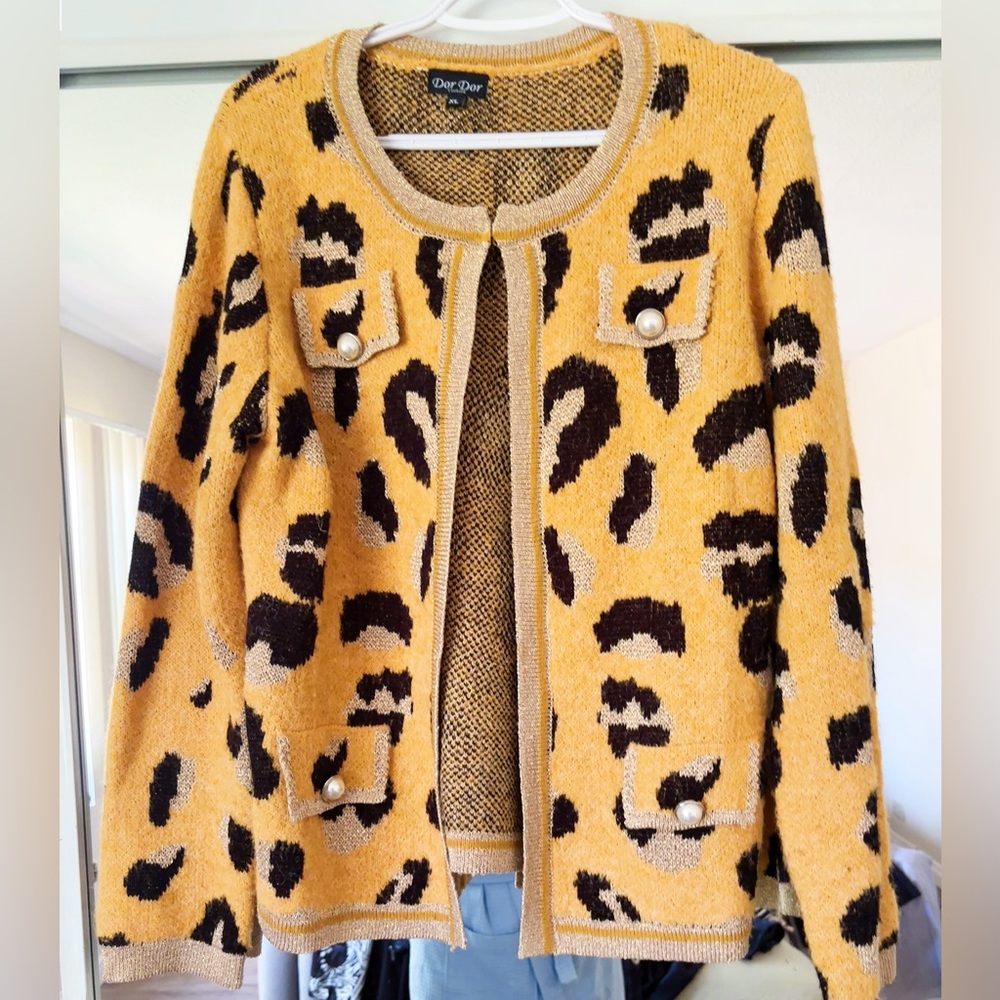 Chic Leopard Print Cardigan - Yellow and Black